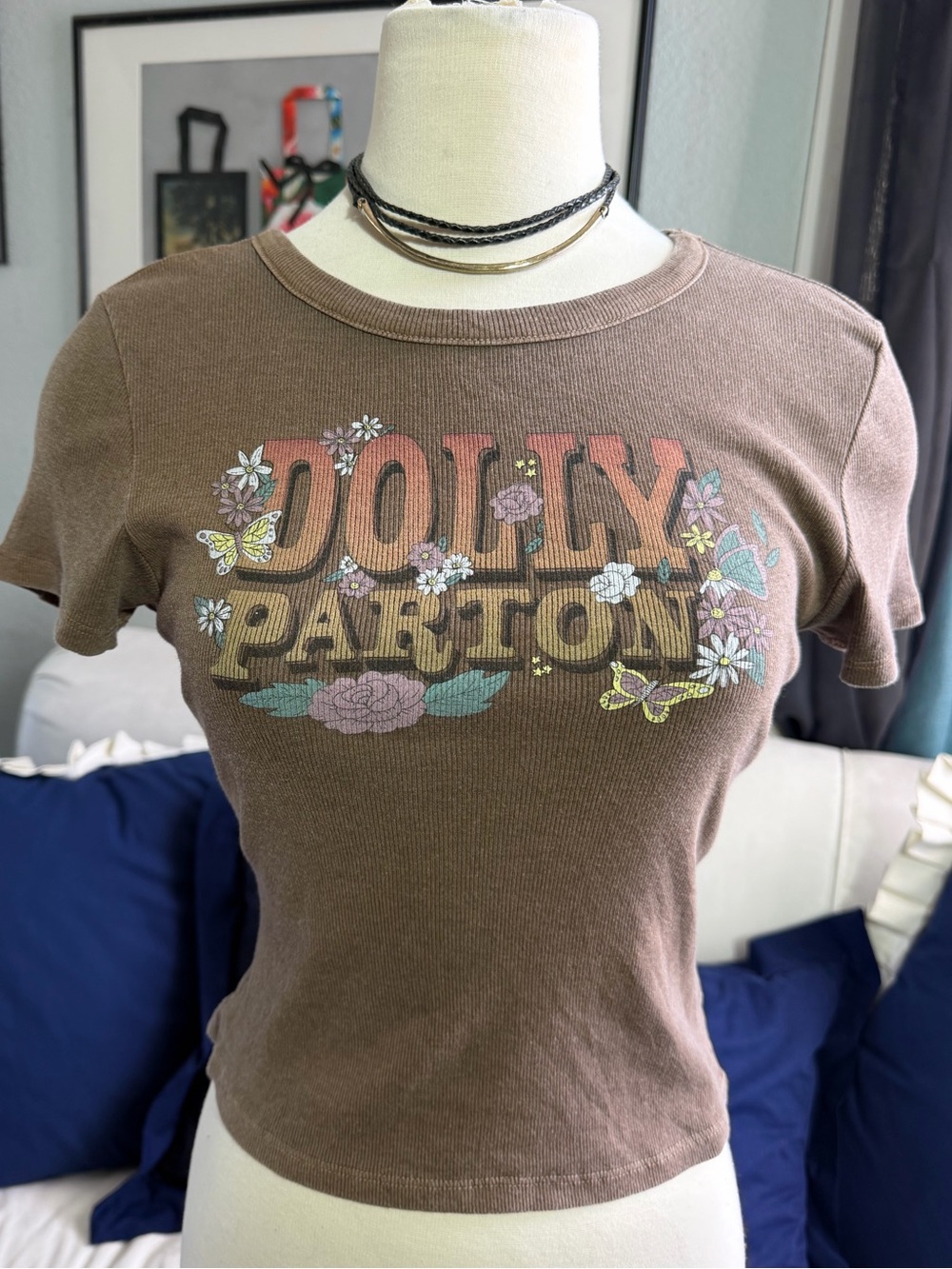 American Eagle Dolly Parton Graphic Tee
